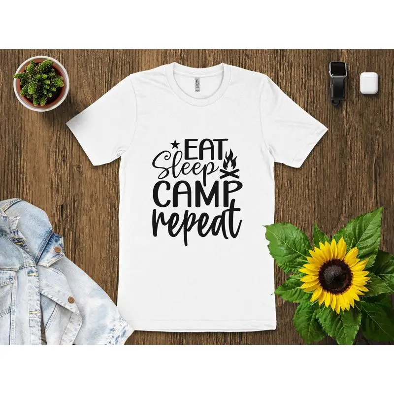 Outdoor Adventure Enthusiast - Camiseta Eat Sleep Camp Repeat para